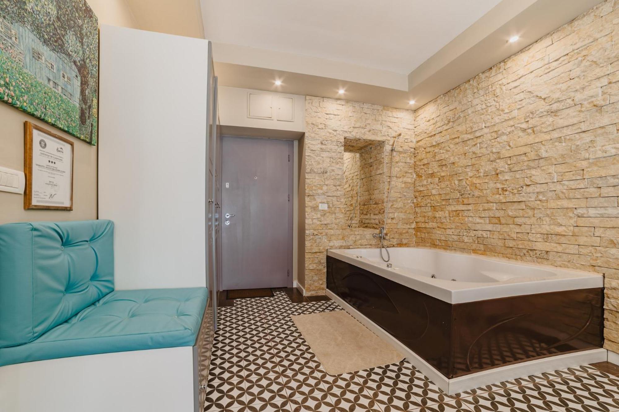 Romantic Jacuzzi Belleview Studio 시나이아 외부 사진